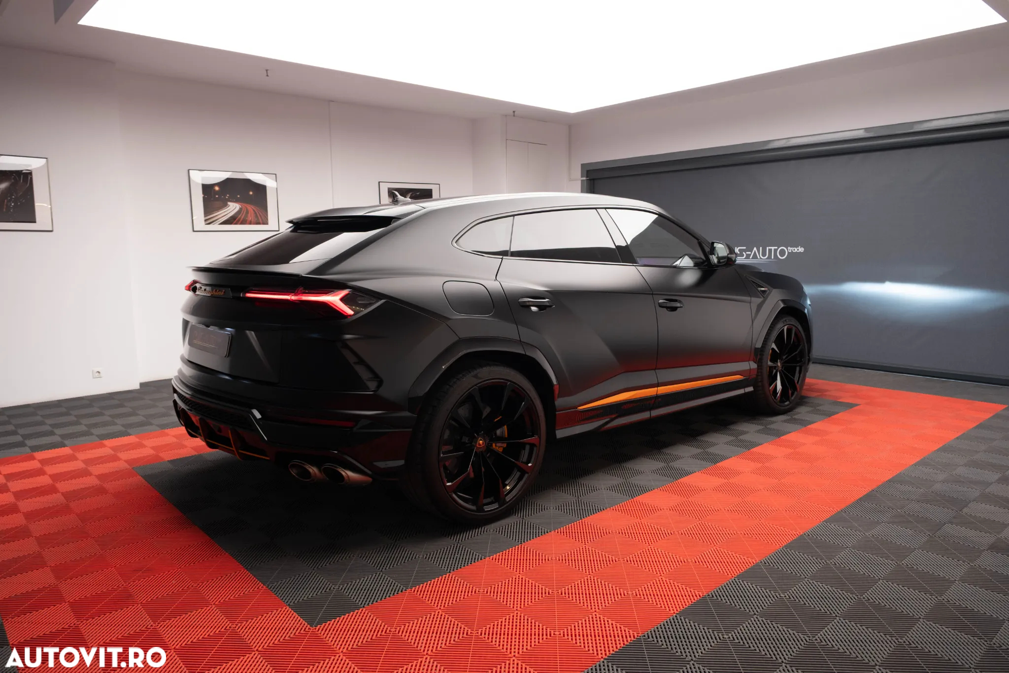 Lamborghini URUS - 4