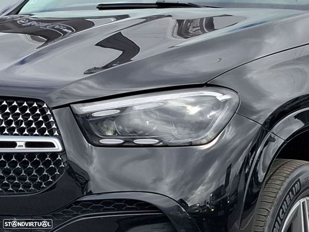 Mercedes-Benz GLE 300 d 4Matic — fotografia 3