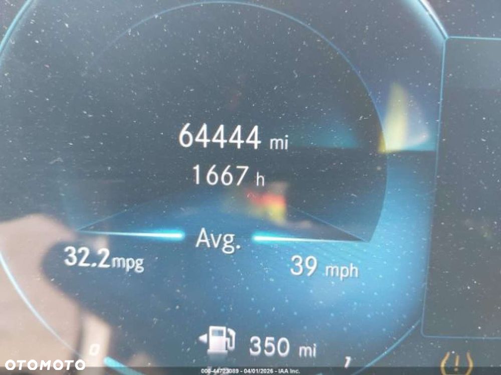 Mercedes-Benz GLA - 14