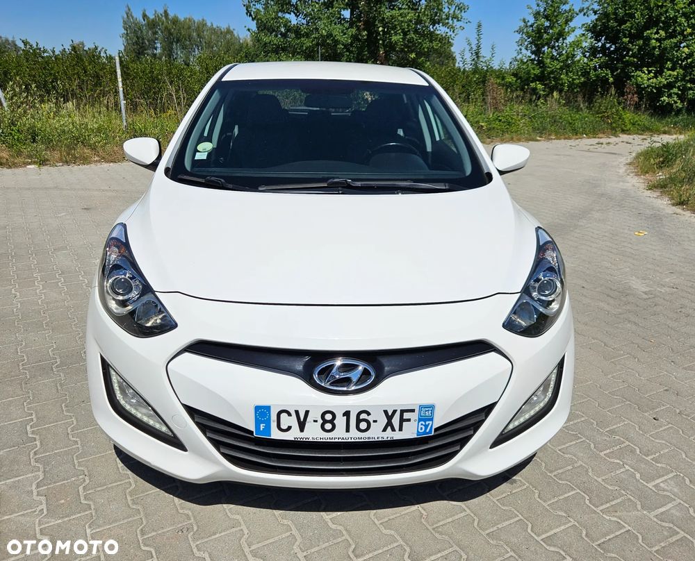 Hyundai i30 blue 1.6 CRDi Style - 5