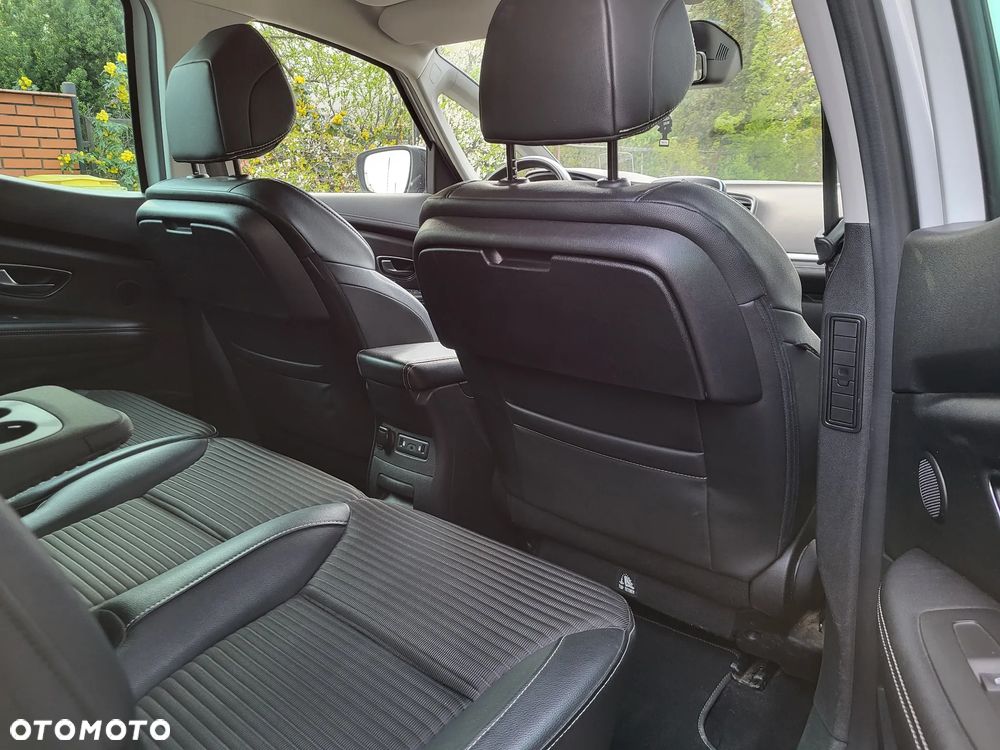 Renault Scenic - 13