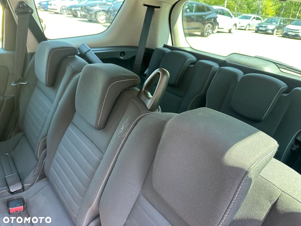 Renault Scenic - 13