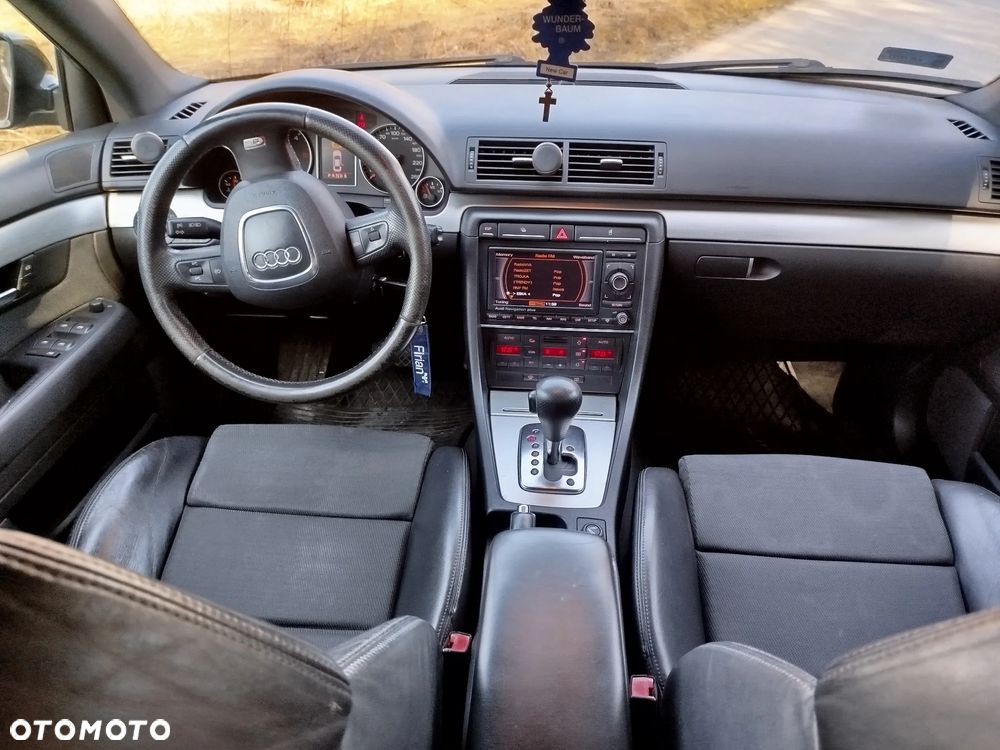 Audi A4 Avant 2.0 TDI Multitronic - 8