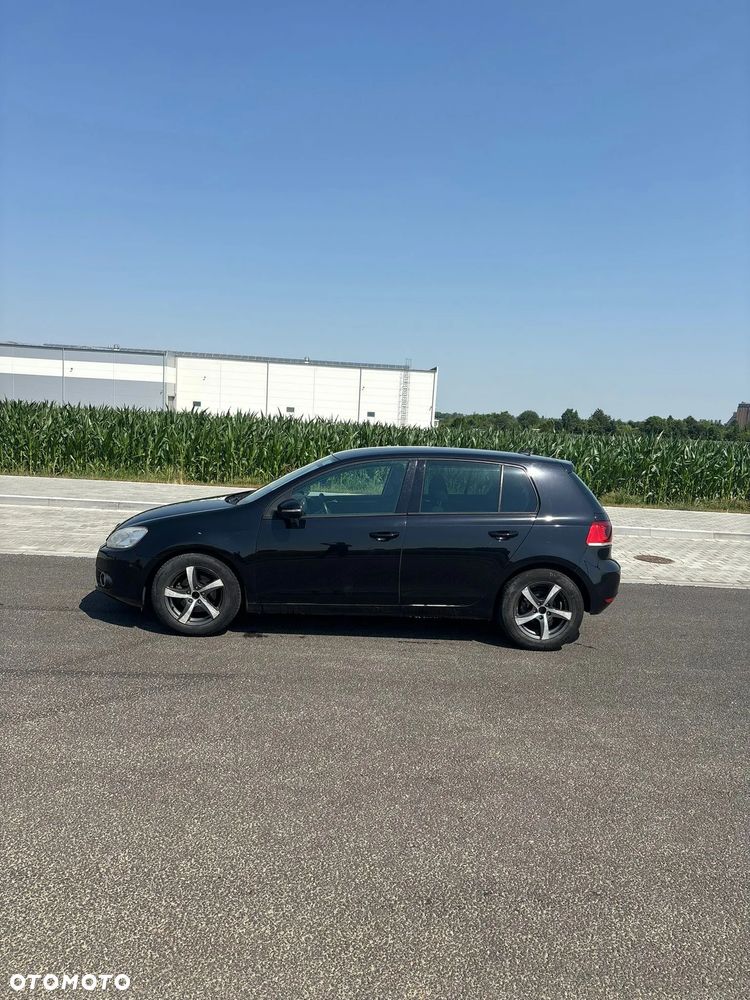 Volkswagen Golf 1.6 TDI Highline - 3