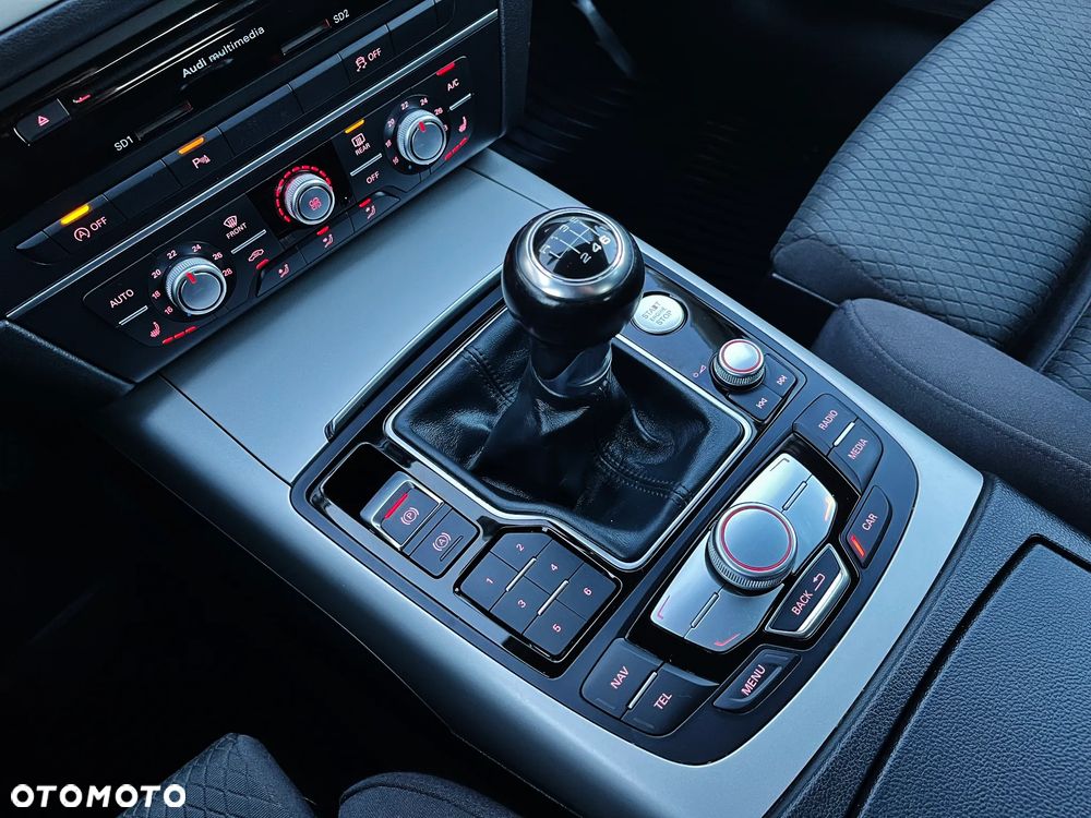 Audi A6 Avant 2.0 TDI Ultra - 32