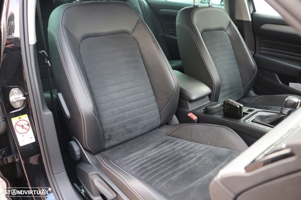 VW Passat 1.4 TSI GTE+ Plug-in - 18