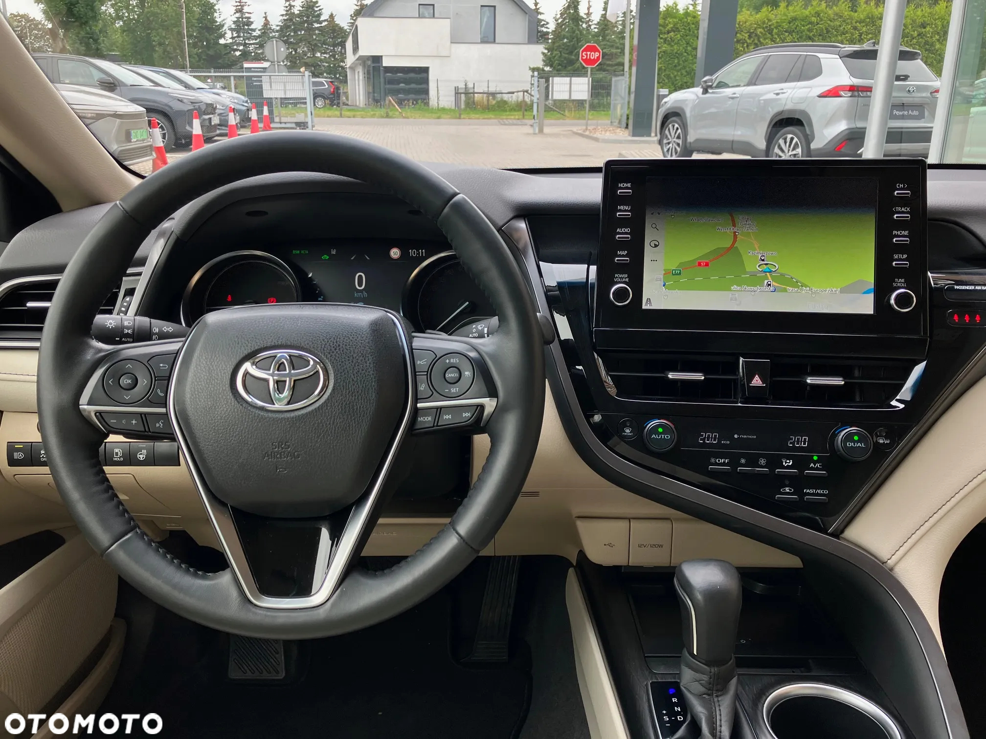 Toyota Camry 2.5 Hybrid Executive CVT - 23