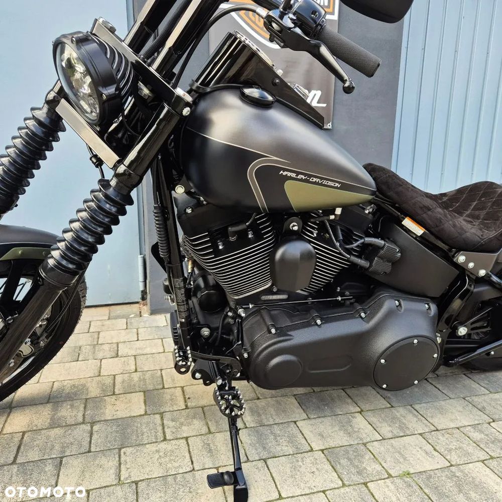 Harley-Davidson Night Train - 3