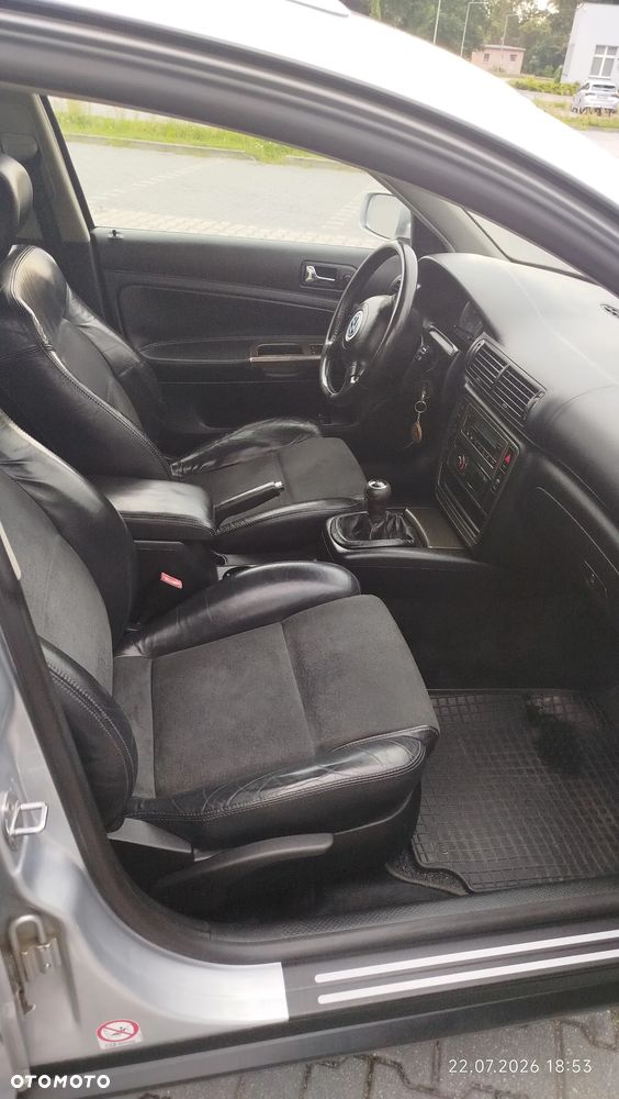 Volkswagen Passat 1.9 TDI - 6