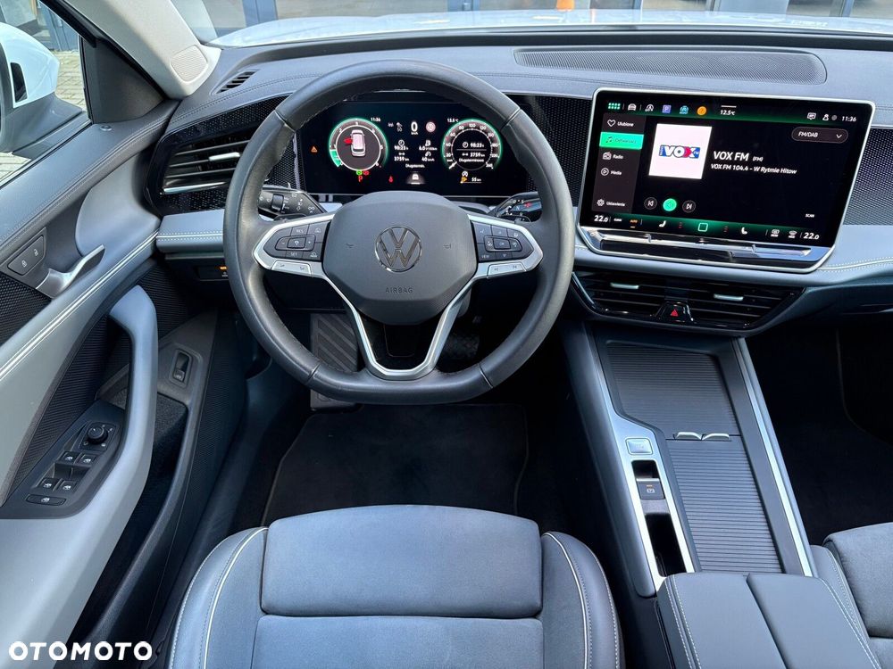 Volkswagen Passat Variant - 11