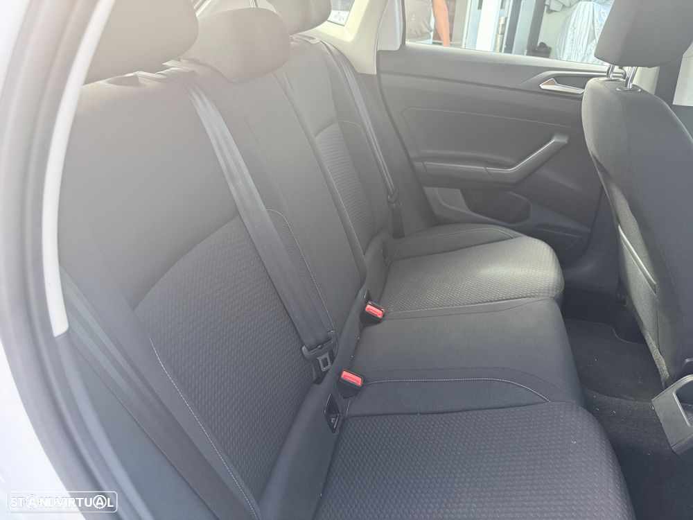 VW Polo 1.0 Trendline - 18