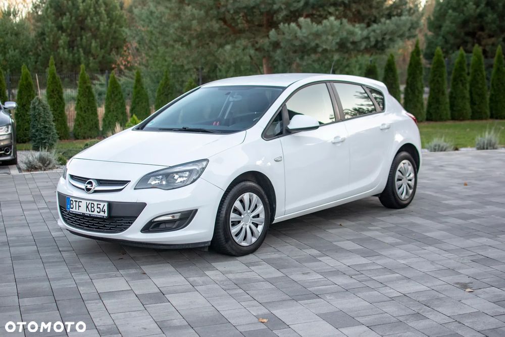 Opel Astra - 2
