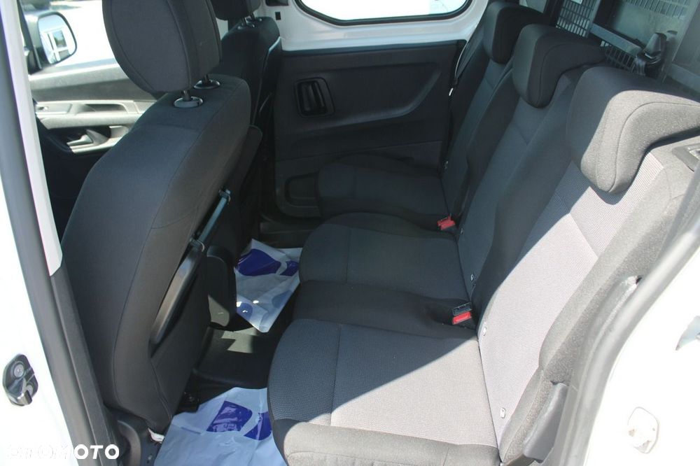 Toyota Proace City - 12