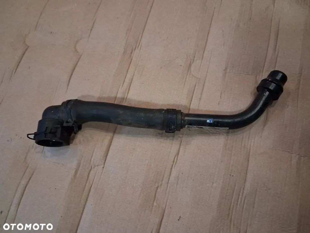 Przewód wody  Mercedes AMG A45  W176 2.0 Turbo a1332000052 OE - 1