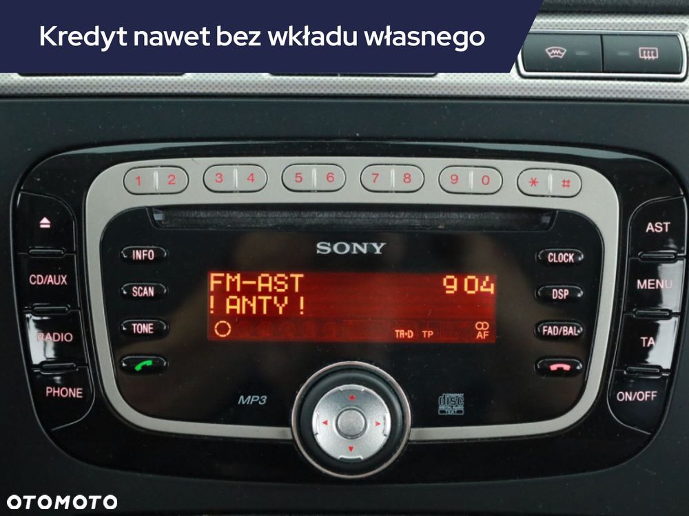 Ford S-Max - 11