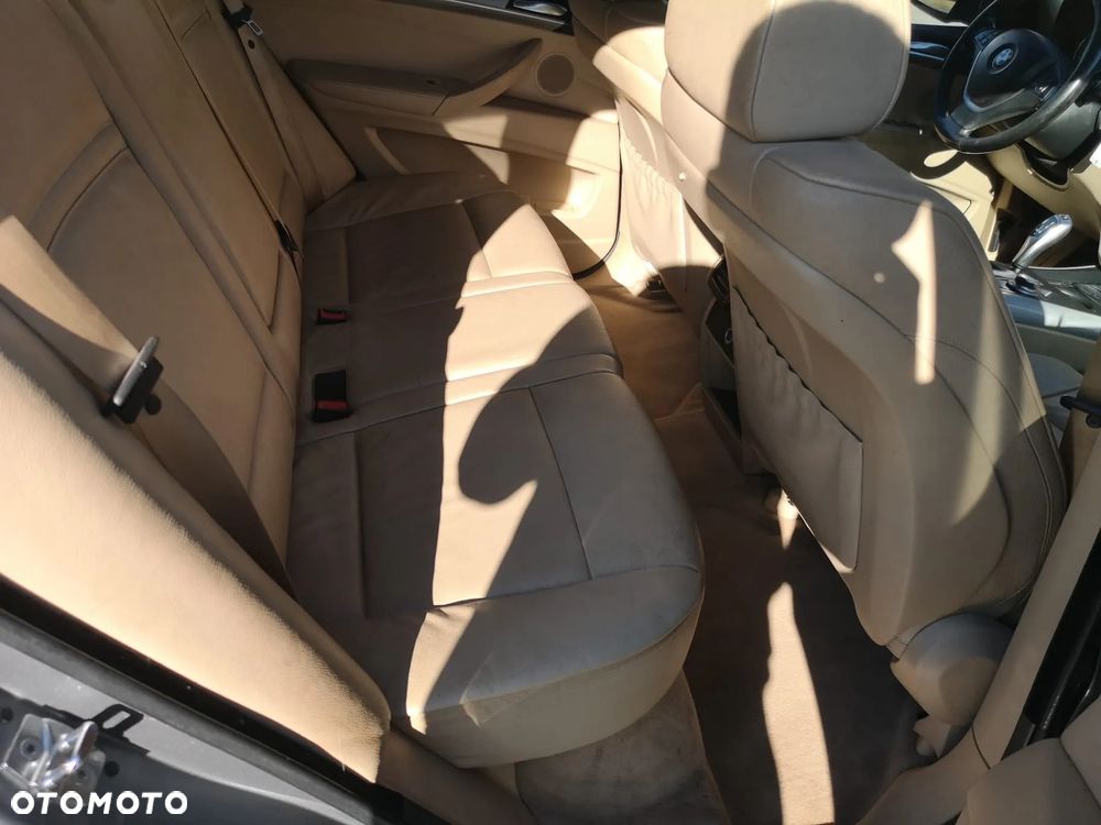 BMW X5 xDrive30d - 14