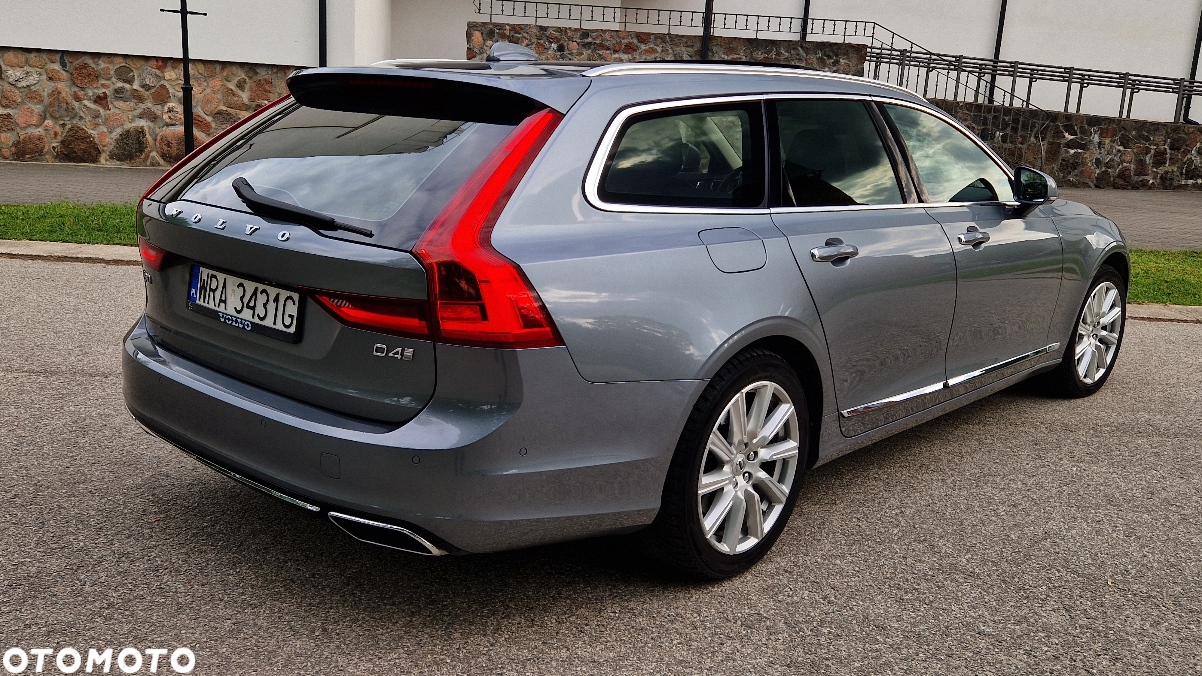 Volvo V90 D4 Inscription - 21