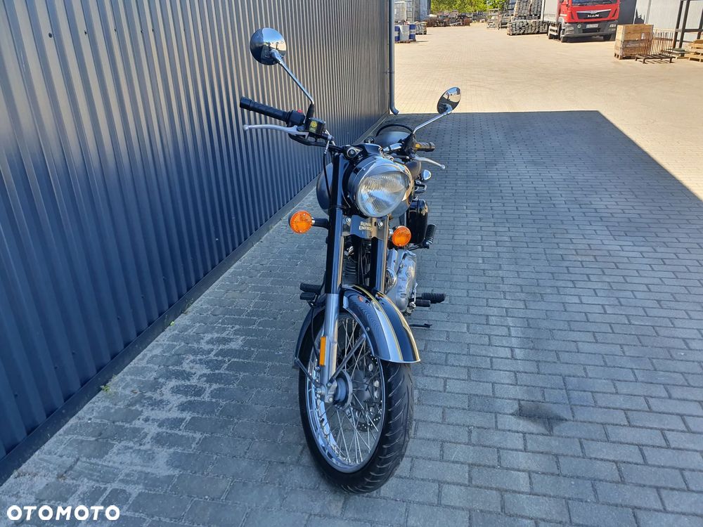 Royal Enfield Classic - 4