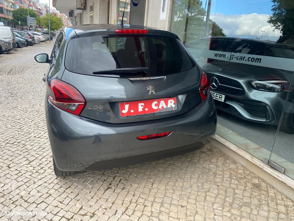Peugeot 208 PureTech 110 Stop & Start Allure - 9