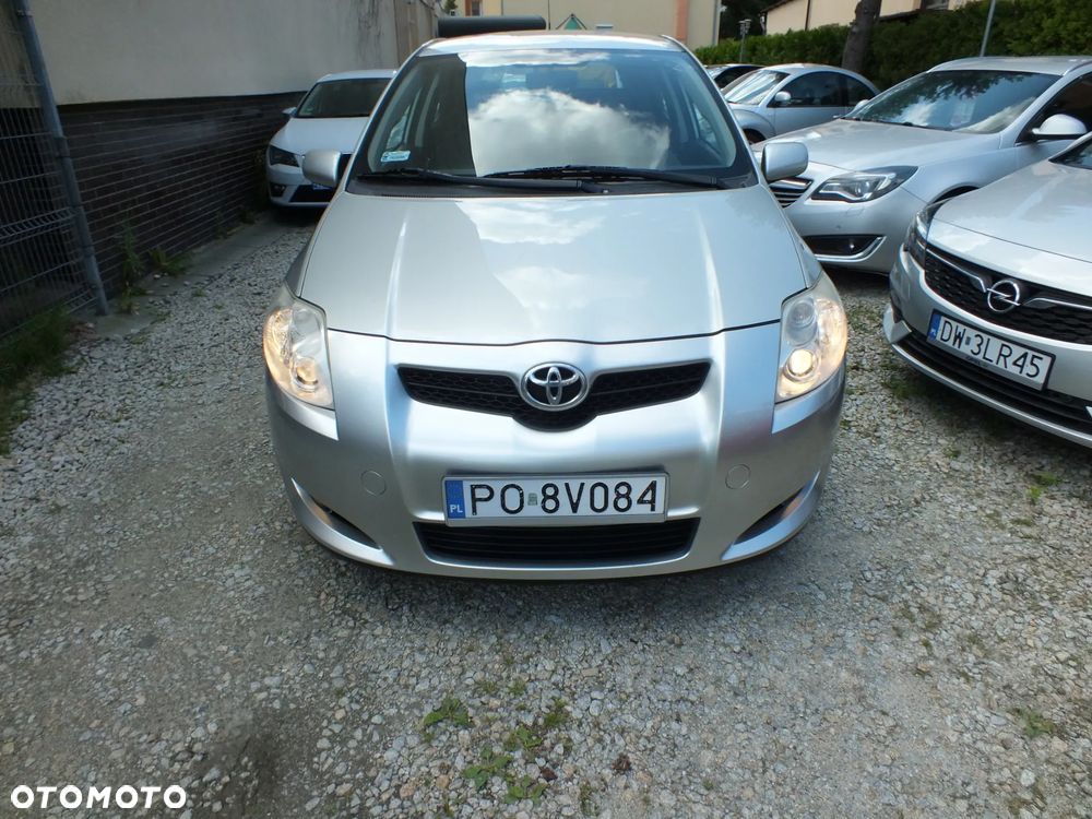 Toyota Auris - 8
