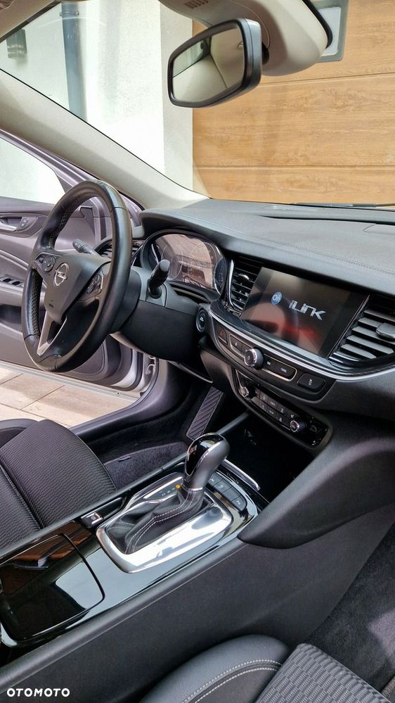 Opel Insignia - 27