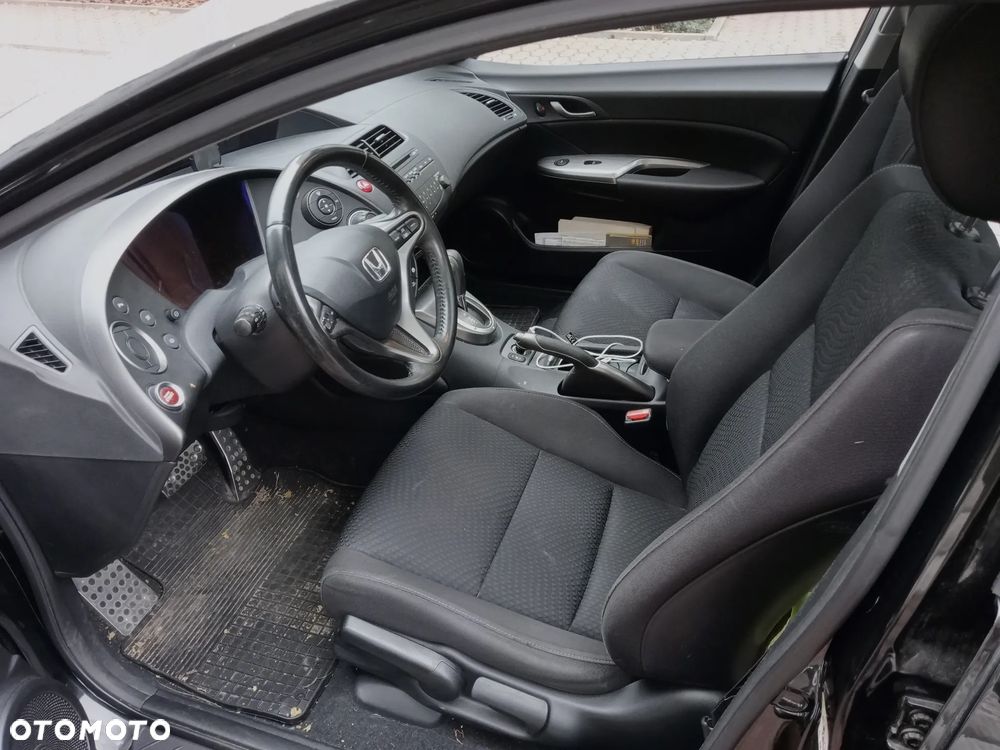 Honda Civic 2010 photo 5