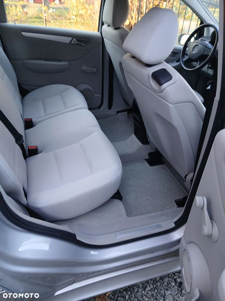 Mercedes-Benz Klasa B 200 Turbo Autotronic - 15