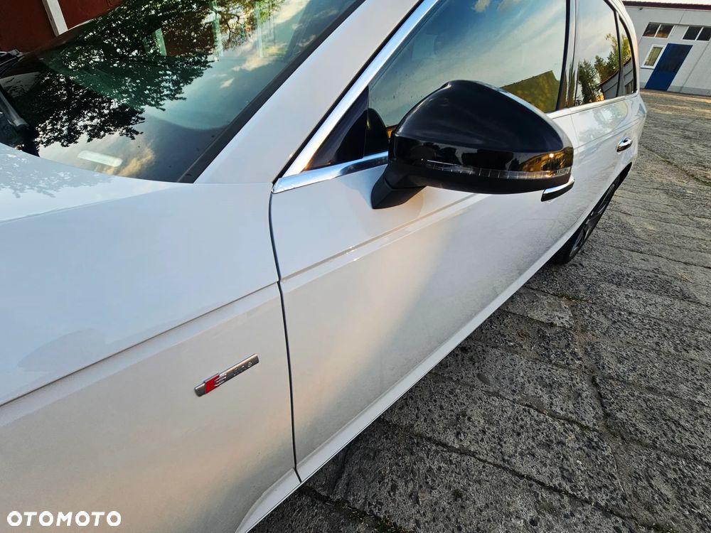 Audi A4 Avant 2.0 TDI Sport S tronic - 22