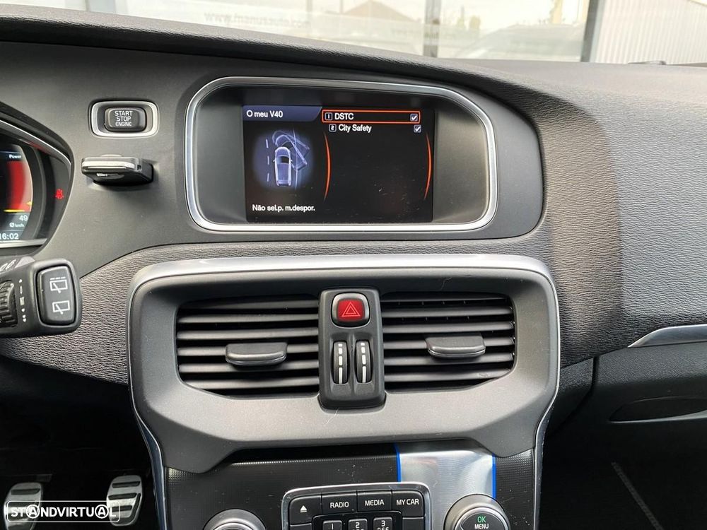 Volvo V40 1.6 D2 R-Design - 19