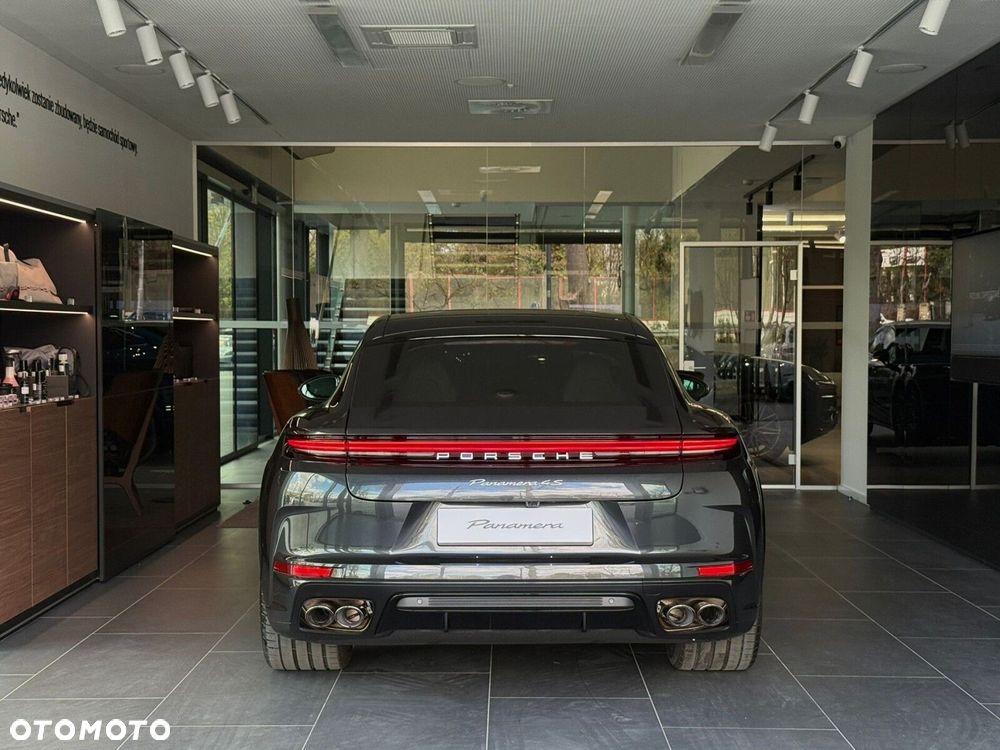 Porsche Panamera - 5