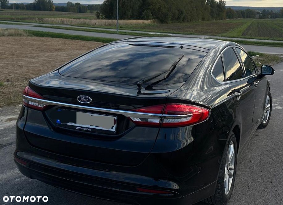 Ford Mondeo 2.0 TDCi STart-Stopp PowerShift-Aut Titanium - 3