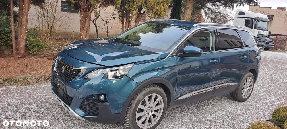 Peugeot 5008 - 2