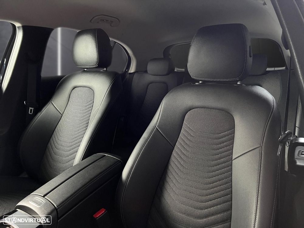 Mercedes-Benz A 250 - 12