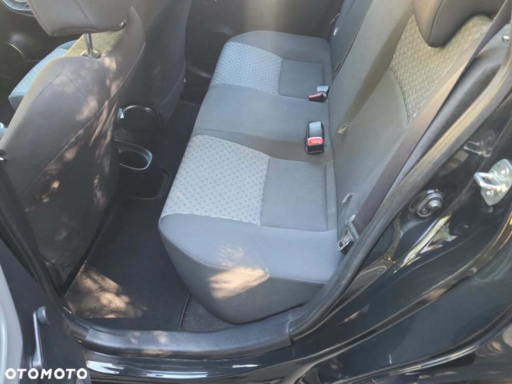 Toyota Yaris 1.33 VVT-i Edition - 19