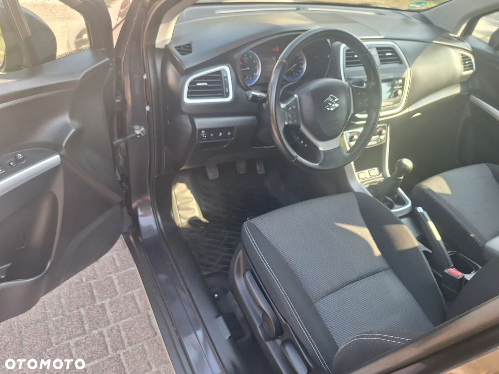 Suzuki SX4 1.6 Premium - 5