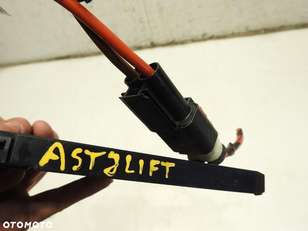 NAGRZEWNICA ELEKTRYCZNA OPEL ASTRA J LIFT 13290438 R0317001 - 2