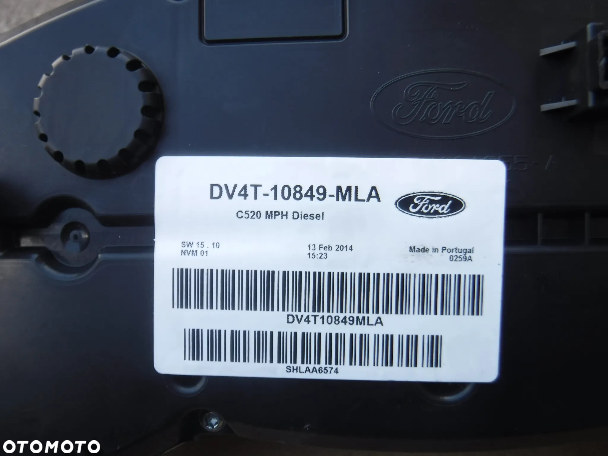 Ford Kuga Mk2  licznik zegary DV4T-10849-MLA - 3
