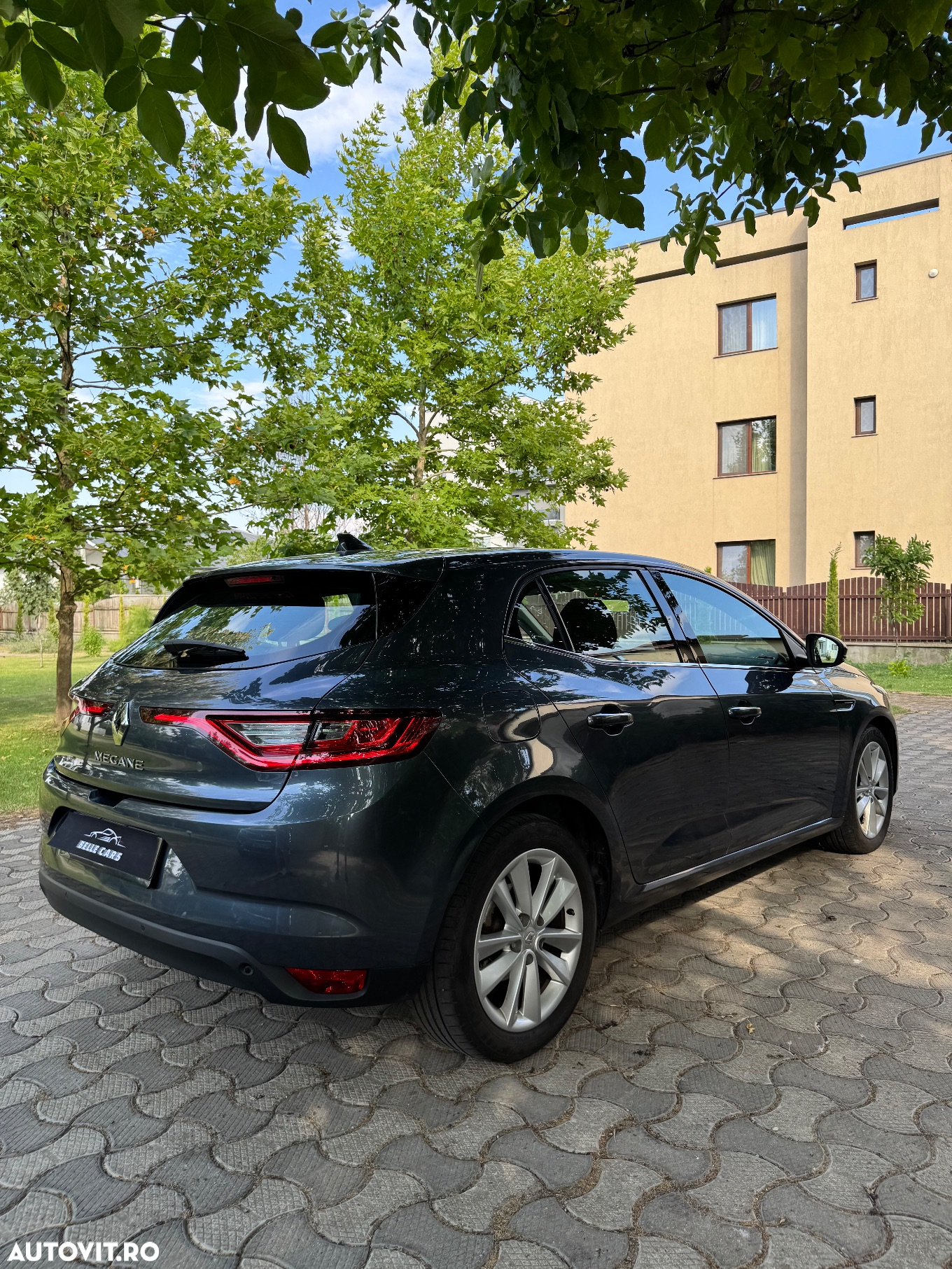 Renault Megane ENERGY dCi EDC Zen - 3