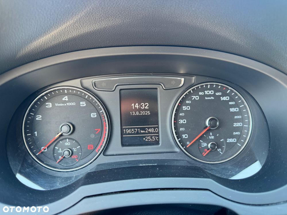 Audi Q3 2.0 TFSI quattro S tronic - 19