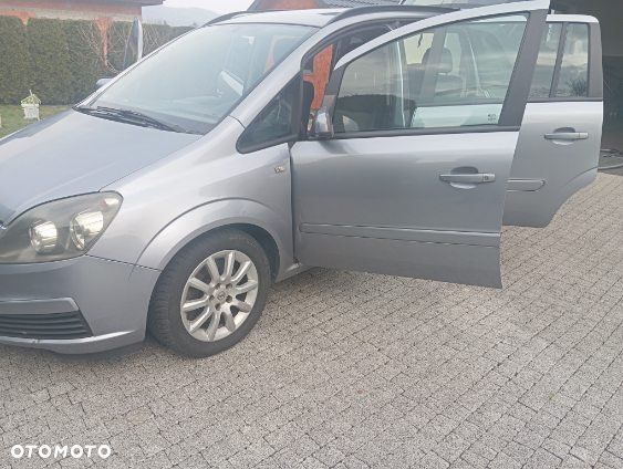 Opel Zafira 1.9 CDTI - 1