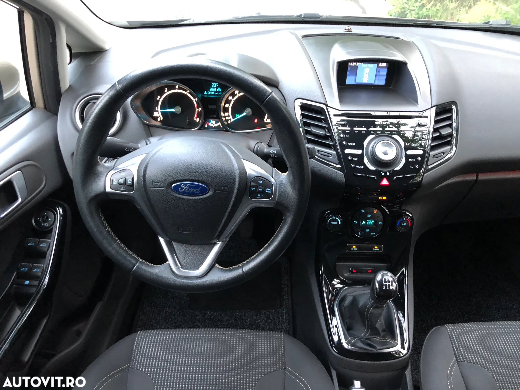 Ford Fiesta 1.0 Start Stop Titanium - 12