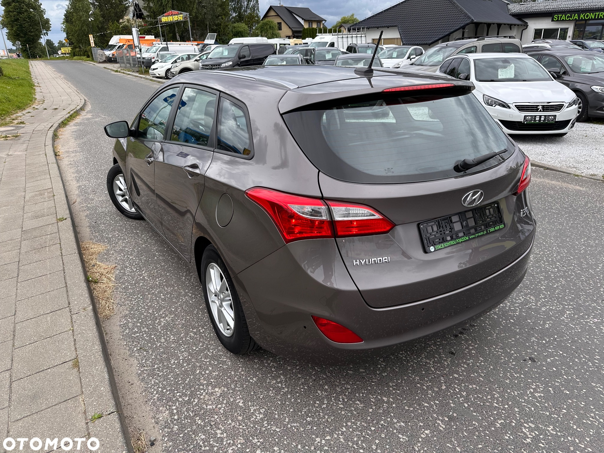 Hyundai i30 1.6 CRDi BlueDrive Premium - 2