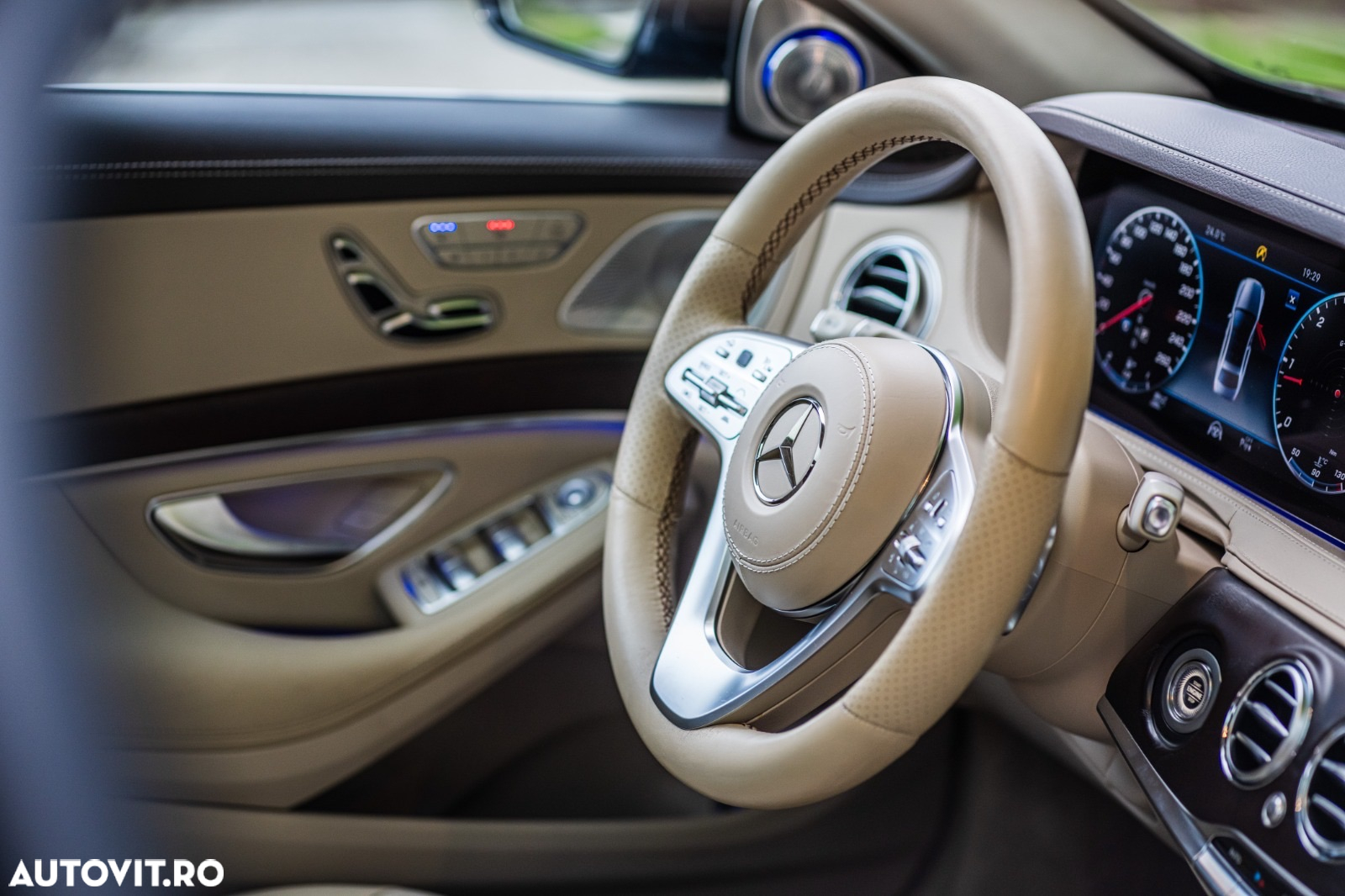 Mercedes-Benz S 350 d 4MATIC Aut - 15