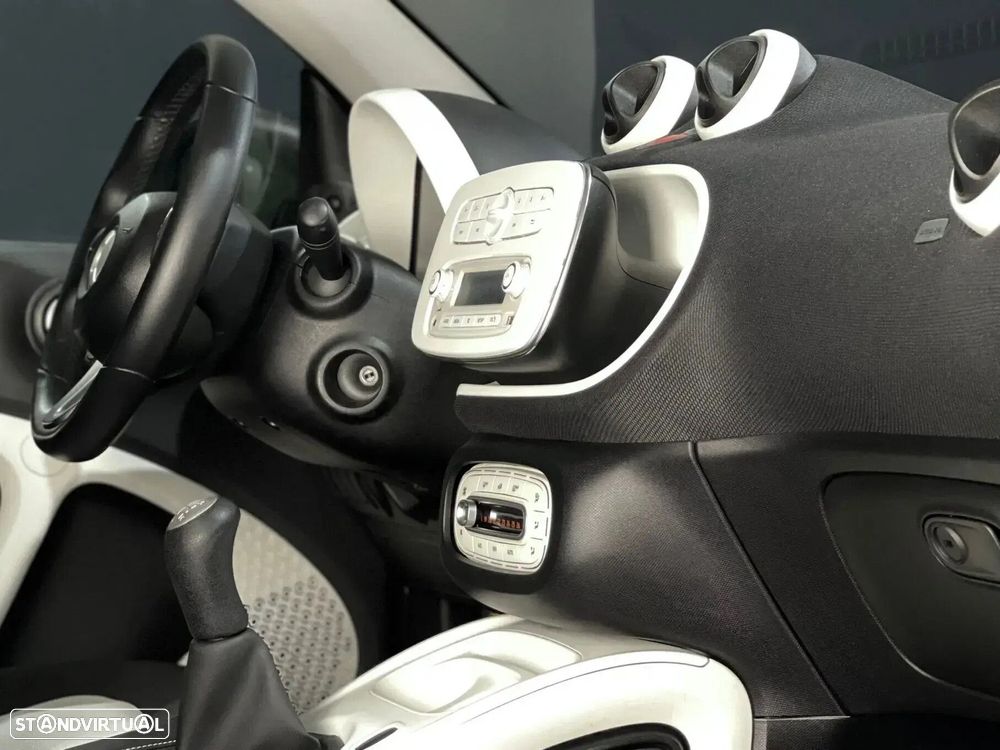 Smart ForTwo Coupé 1.0 Passion 71 - 8