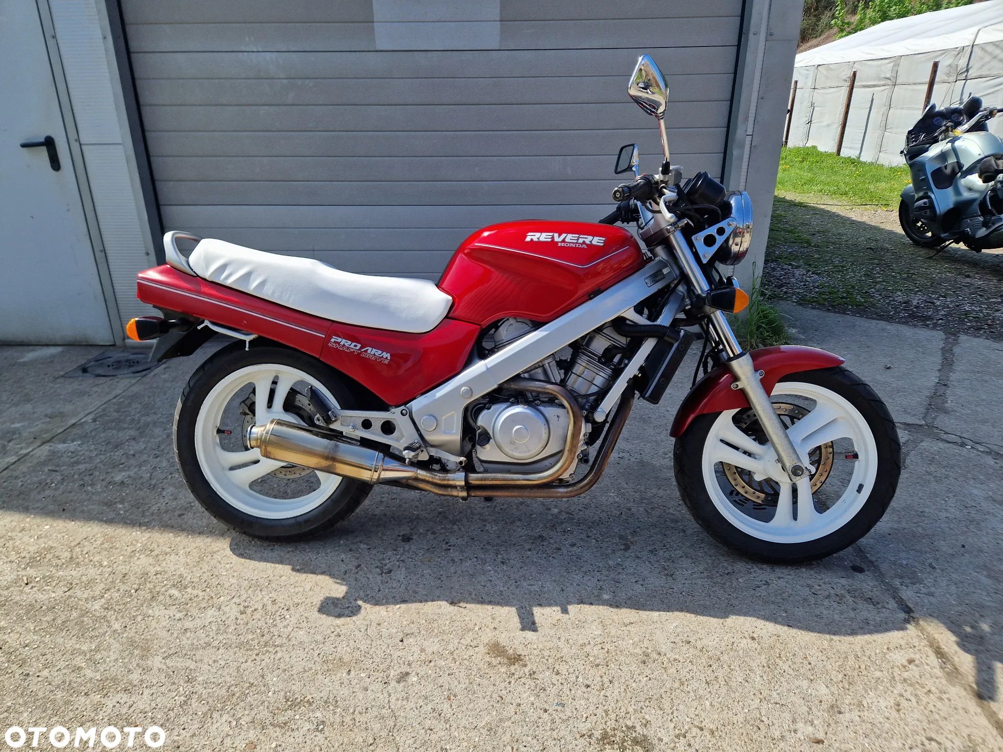 Honda NTV - 1