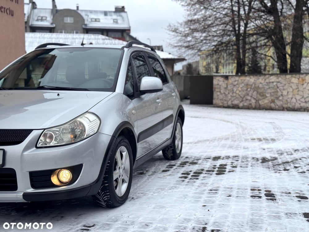 Suzuki SX4 1.6 GS / Premium 4WD - 32