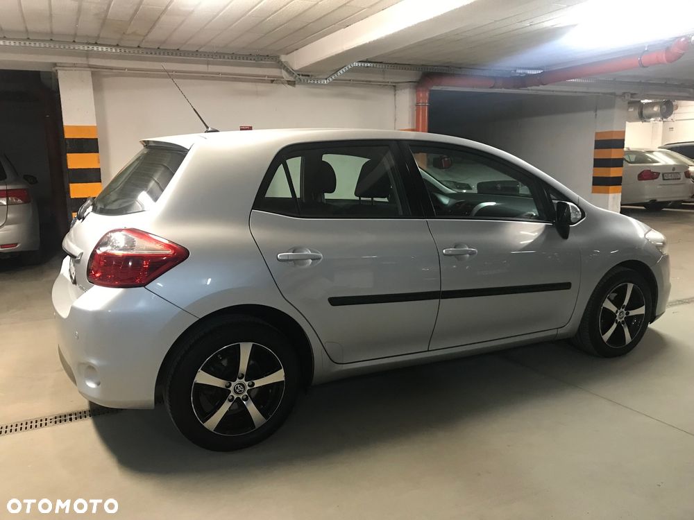 Toyota Auris 1.6 Premium MM - 6