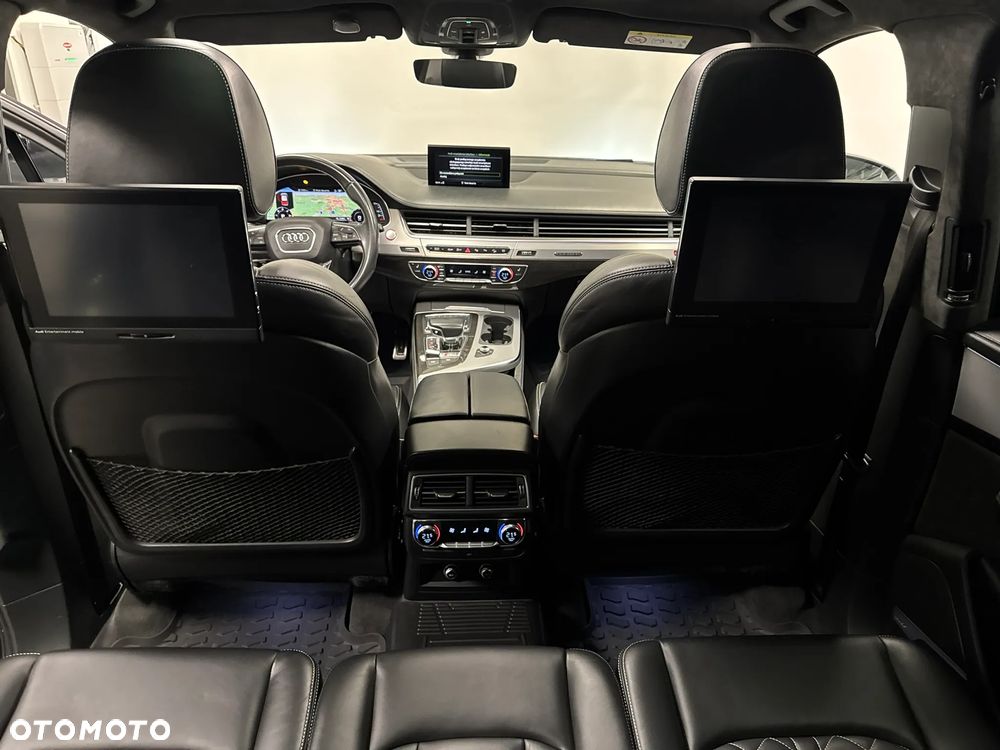 Audi SQ7 4.0 TDI Quattro Tiptronic - 33