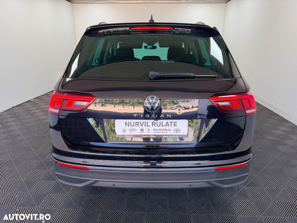 Volkswagen Tiguan 2.0 TDI DSG Life - 19