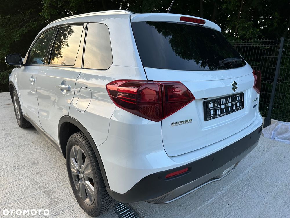 Suzuki Vitara 1.4 Boosterjet SHVS Elegance 2WD - 3